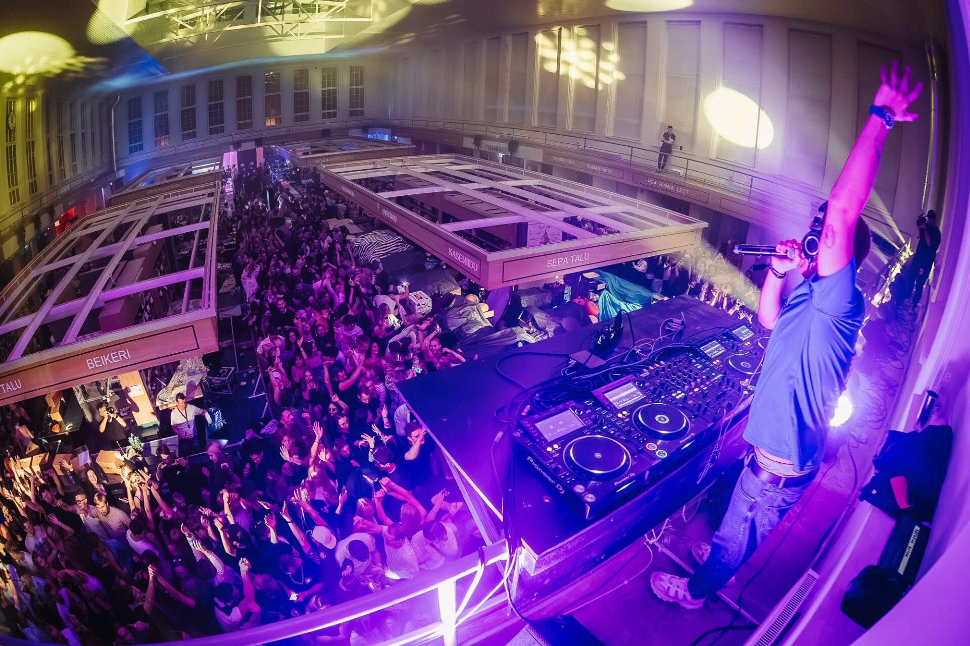 Last year, nearly 1,700 people gathered for the Fresh Meat Party โ almost the entire student town was there, so come this year and join the party everyoneโs talking about!