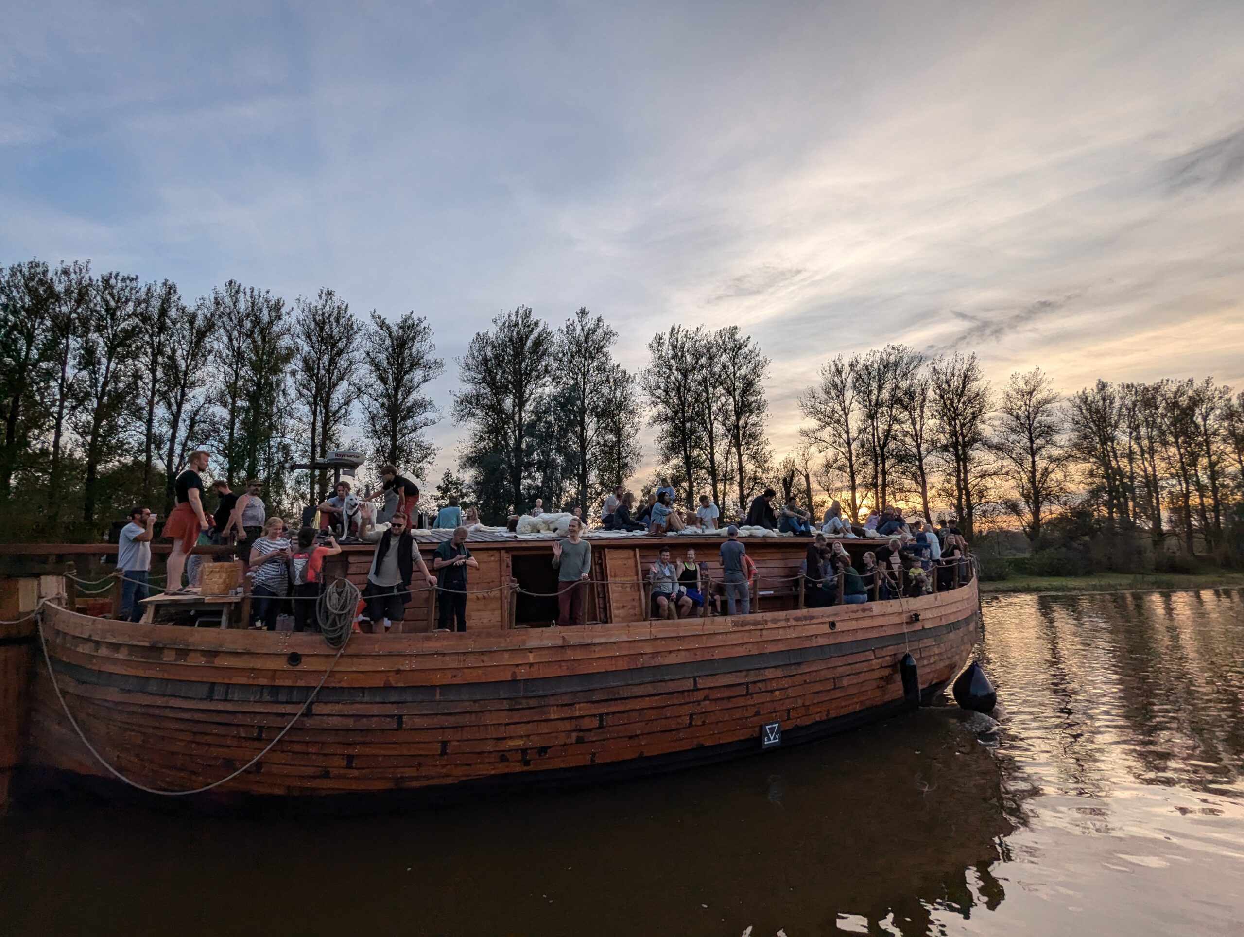 Sunset trip – Barges and the University